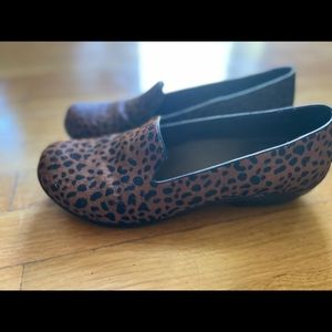 dansko leopard/ cheetah print